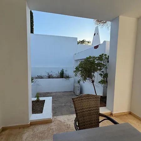 Villa Cala Tarida Villa *
