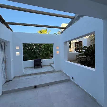 Villa Cala Tarida Villa *