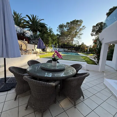 Villa Villa Cala Tarida